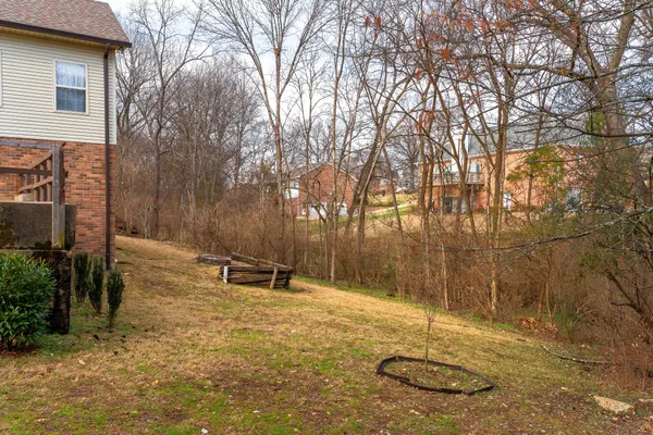 $2,850 | 118 River Chase, Hendersonville, TN 37075