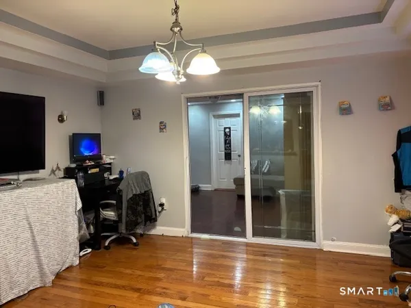 $2,450 | 758 Wood Avenue, Bridgeport, CT 06604