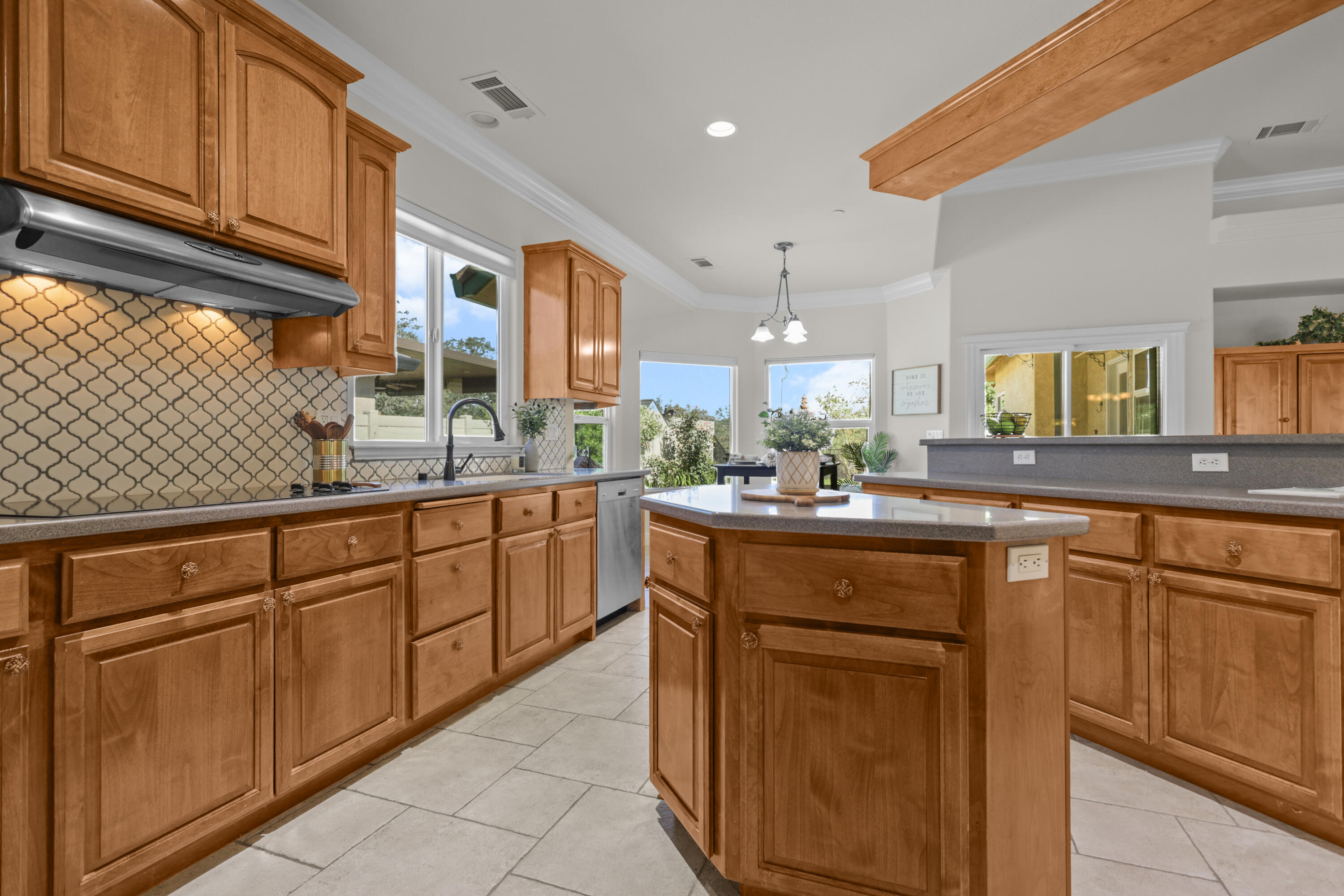 2110 Cadjew Street Redding, CA 96003 - Photo 9 of 62 Kitchen