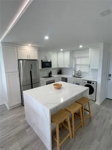 $5,500 | 1230 Gulf Boulevard, Unit 508, Clearwater Beach, FL 33767