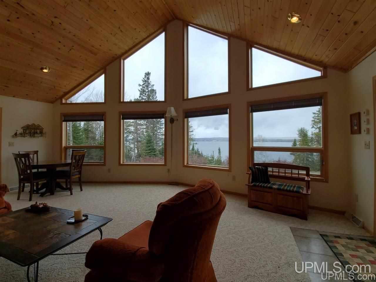16645 Bayshore Road Lanse, MI 49946 - Photo 4 of 43 Gallery Image 4