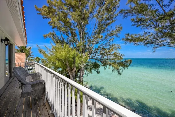 $4,500,000 | 889 North Shore Drive, Anna Maria, FL 34216