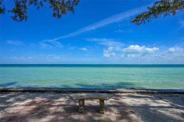 $4,500,000 | 889 North Shore Drive, Anna Maria, FL 34216