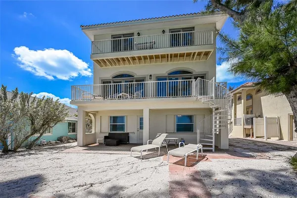 $4,500,000 | 889 North Shore Drive, Anna Maria, FL 34216