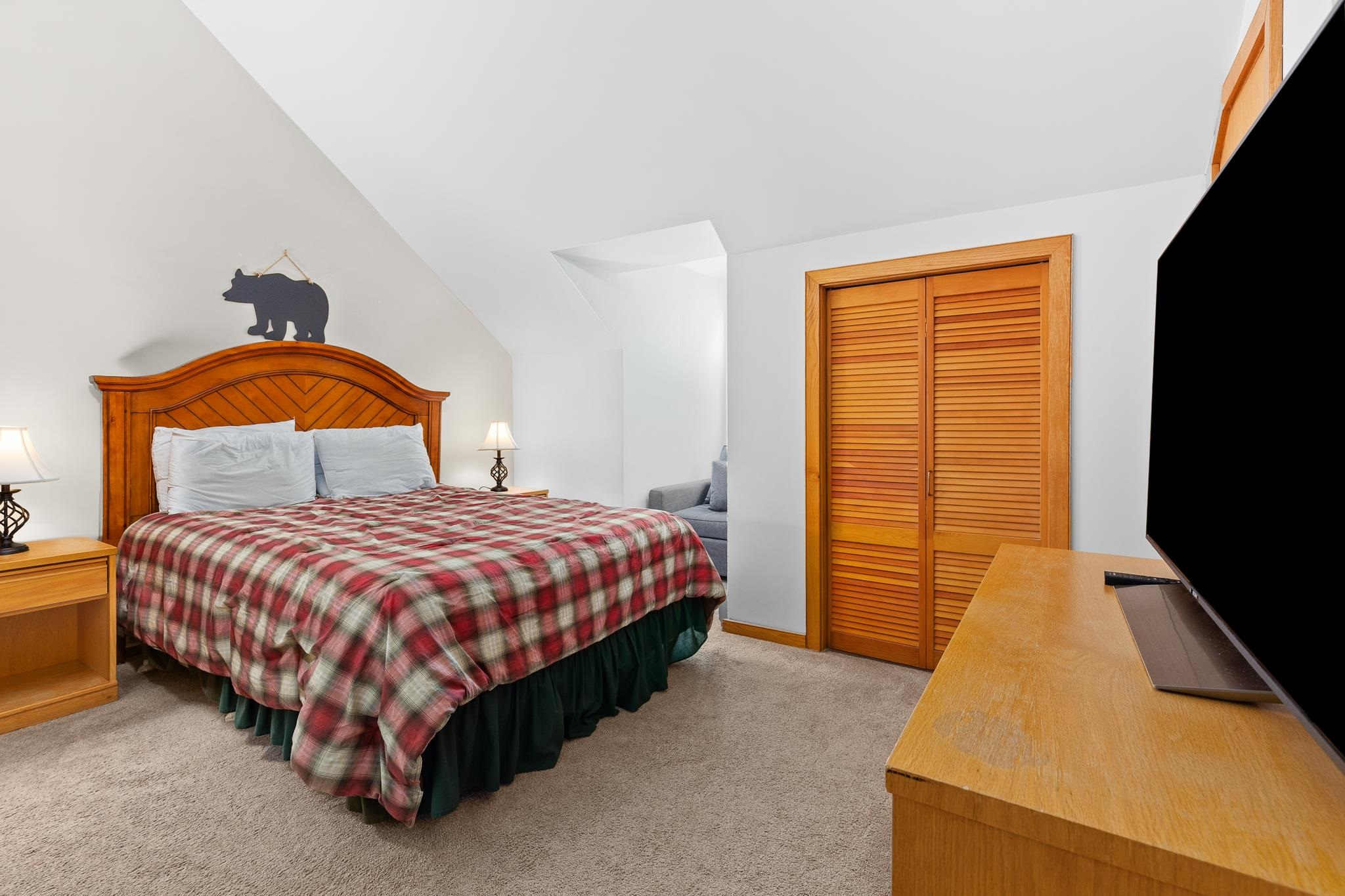 57 High Ridge Road, Unit B 11 Killington, VT 05751 - Photo 32 of 46 Gallery Image 32
