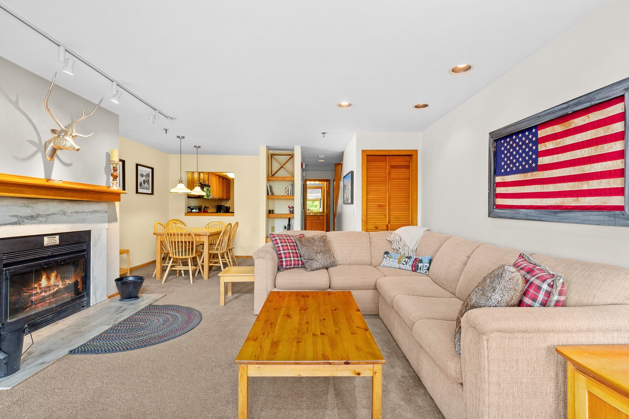 57 High Ridge Road, Unit B 11 Killington, VT 05751 - Photo 6 of 46 Gallery Image 6