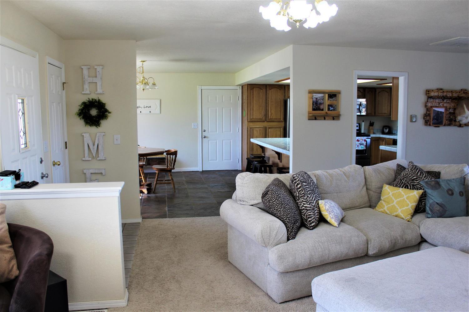 6202 Reeder Road Klamath Falls, OR 97603 - Photo 12 of 33 Additional Photo