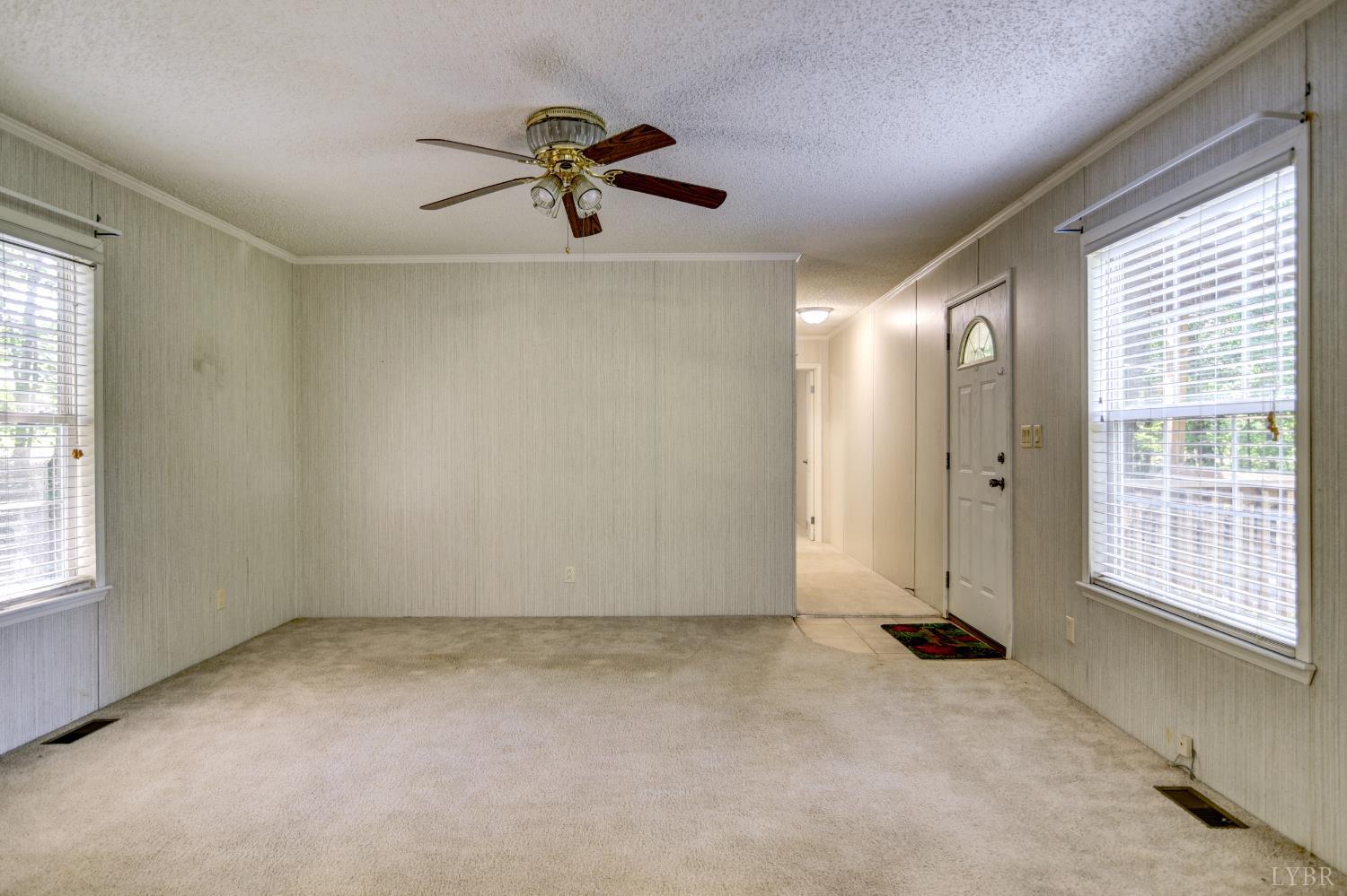 6304 Wards Road Evington, VA 24550 - Photo 21 of 43