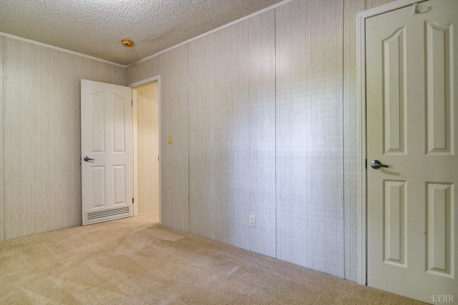 6304 Wards Road Evington, VA 24550 - Photo 27 of 43