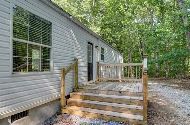 $172,500 | 6304 Wards Road, Evington, VA 24550