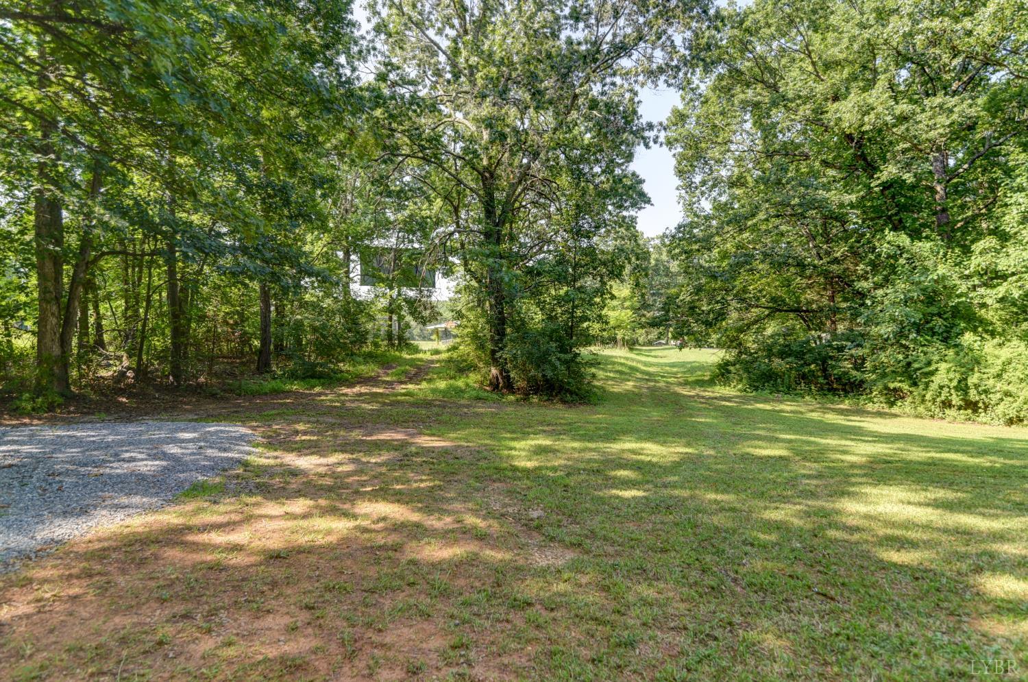 6304 Wards Road Evington, VA 24550 - Photo 35 of 43