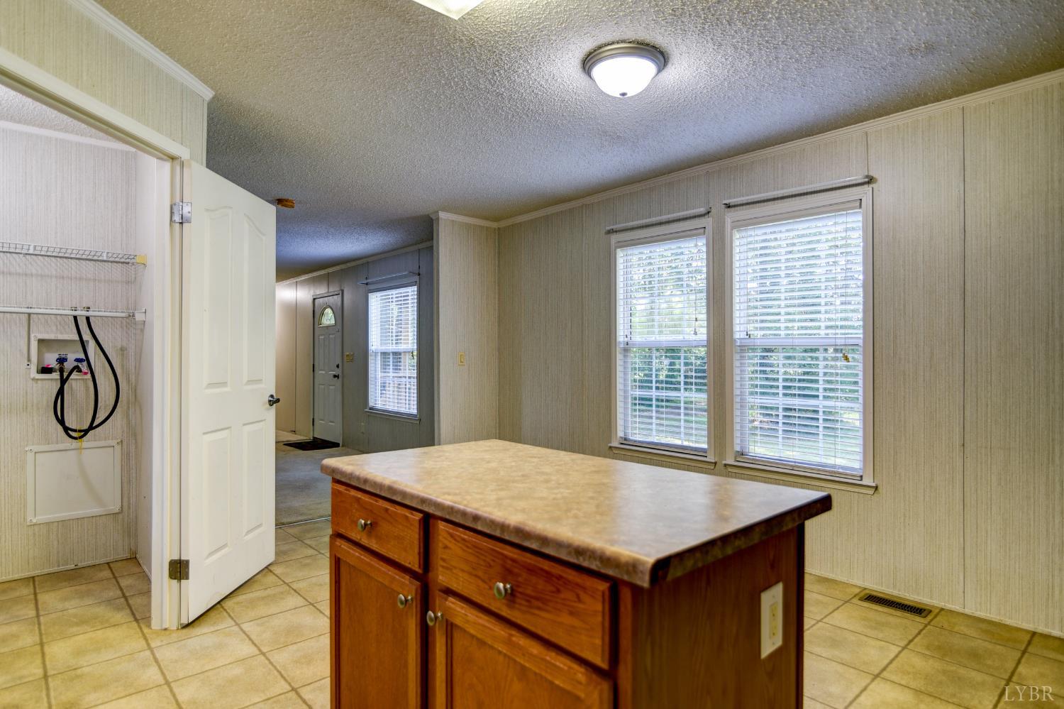 6304 Wards Road Evington, VA 24550 - Photo 10 of 43