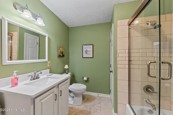 $525,000 | 205 West Hedgelawn Way, Southern Pines, NC 28387