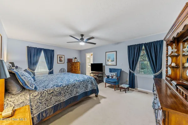 $525,000 | 205 West Hedgelawn Way, Southern Pines, NC 28387