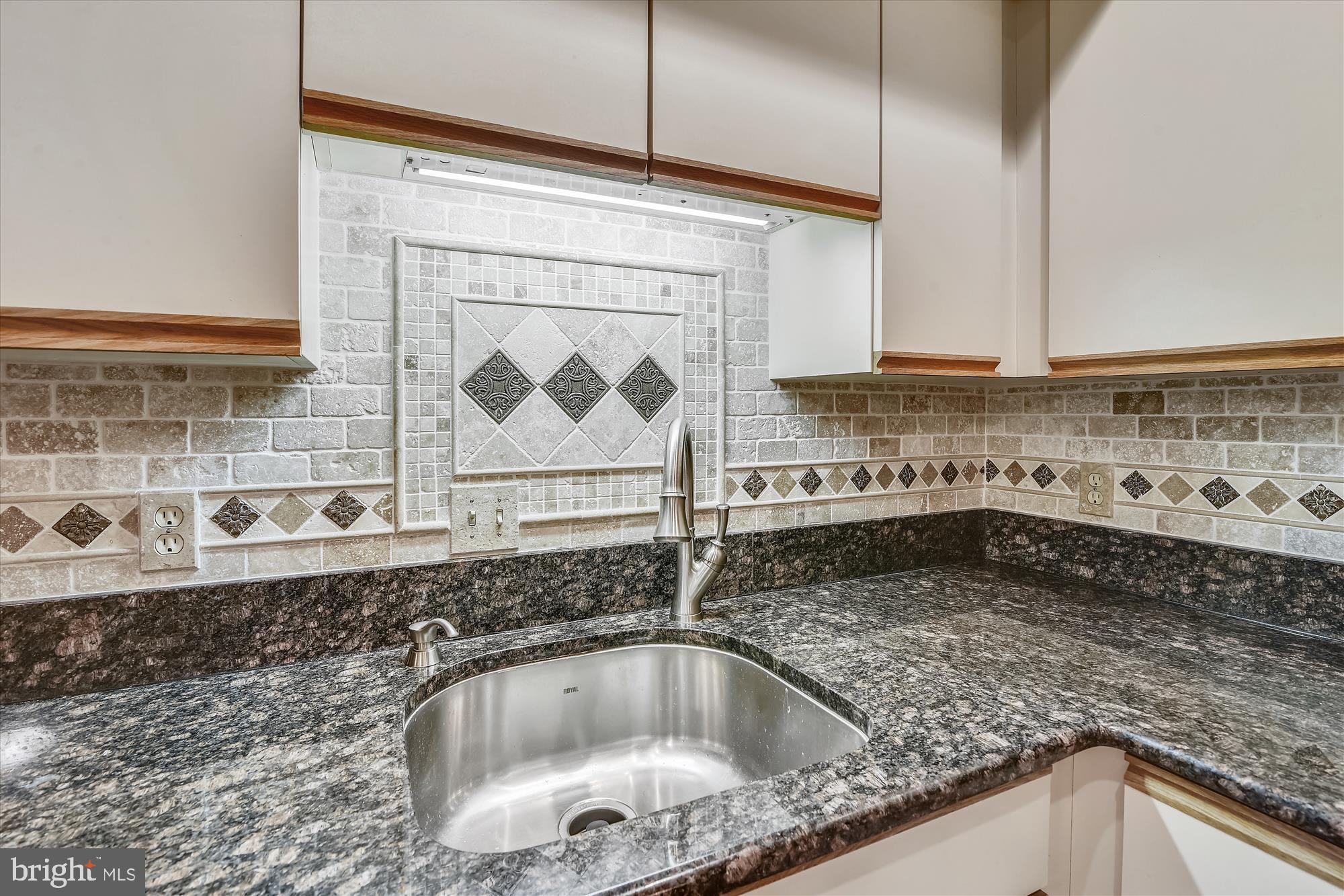 11500 Fairway Drive, Unit 102 Reston, VA 20190 - Photo 11 of 38