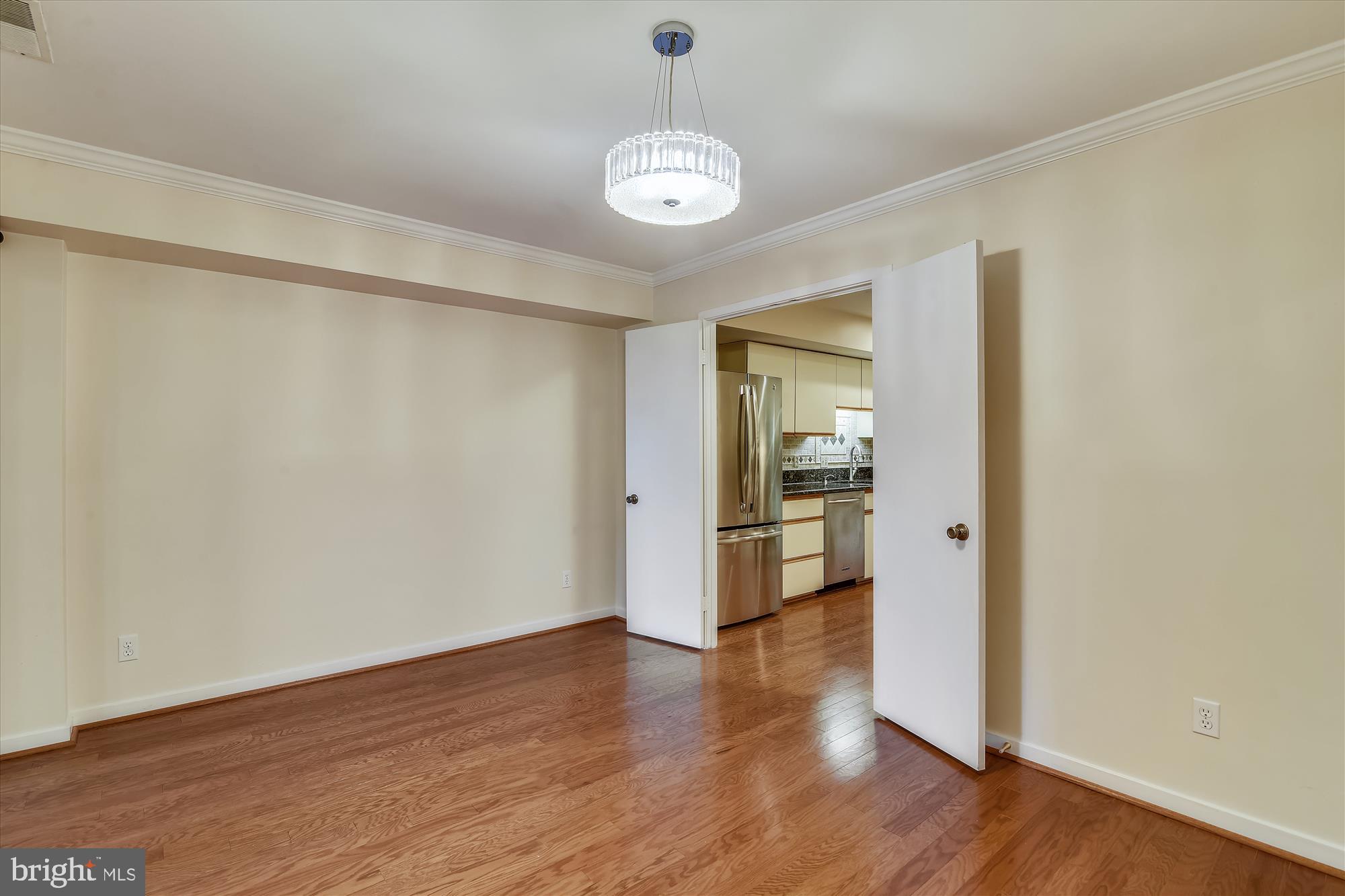 11500 Fairway Drive, Unit 102 Reston, VA 20190 - Photo 14 of 38