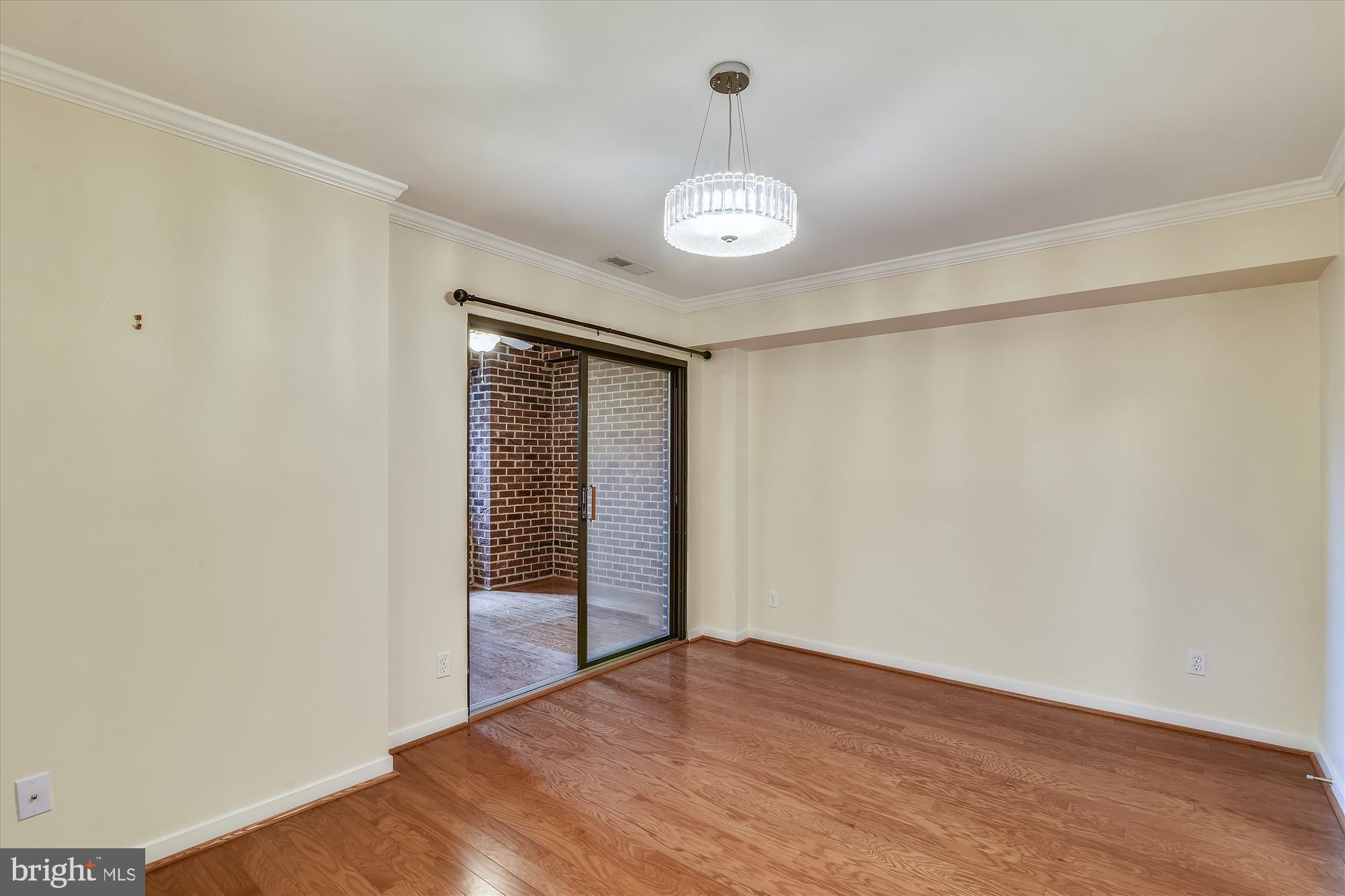 11500 Fairway Drive, Unit 102 Reston, VA 20190 - Photo 17 of 38