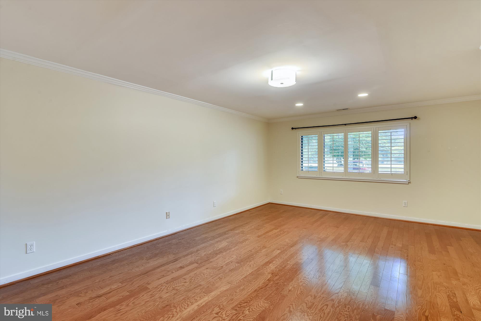 11500 Fairway Drive, Unit 102 Reston, VA 20190 - Photo 24 of 38