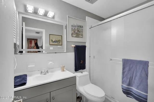 $198,900 | 9901 Regency Square Boulevard, Unit 90, Jacksonville, FL 32225