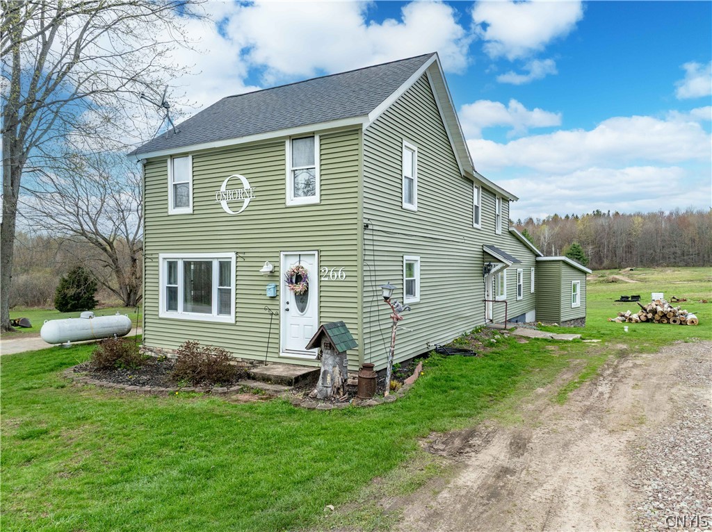 266 Howard Road Volney, NY 13069 - Photo 3 of 49