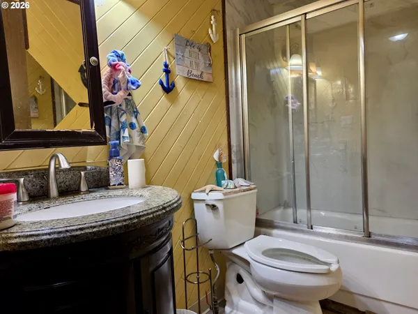 $90,000 | 2980 Northeast Division Street, Unit 31, Gresham, OR 97030