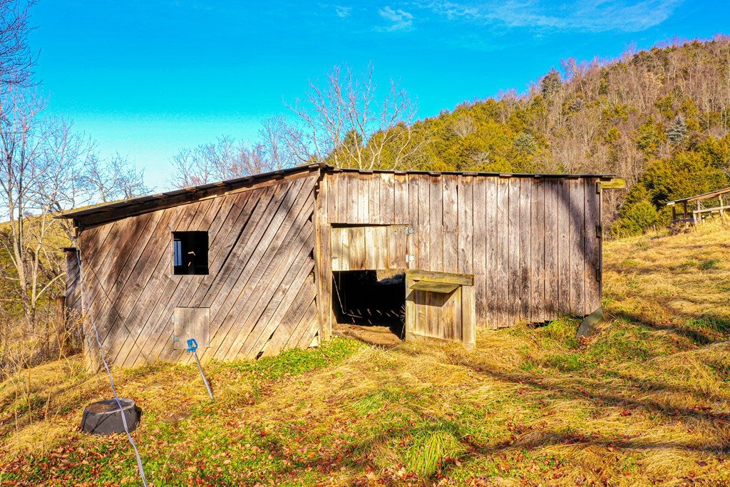245 J Yates Road Lebanon, VA 24266 - Photo 46 of 74 Gallery Image 46