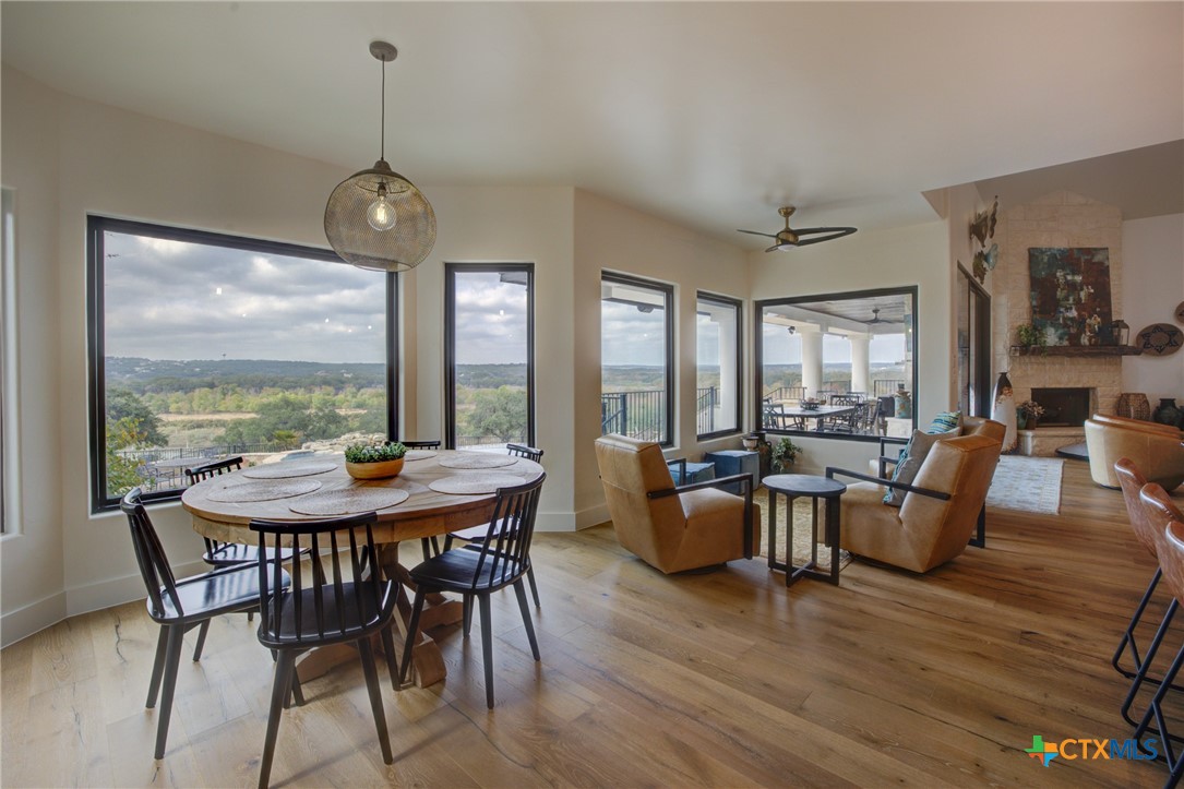 334 Arthur Court Spring Branch, TX 78070 - Photo 4 of 37