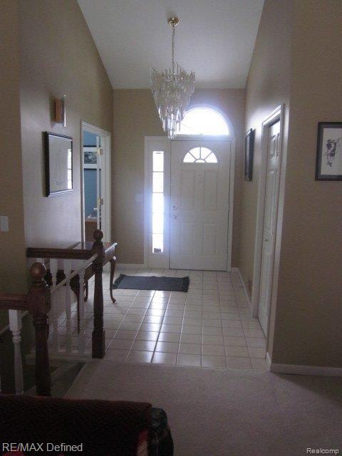 3161 Topview Court, Unit 49 Rochester, MI 48309 - Photo 9 of 24 Foyer