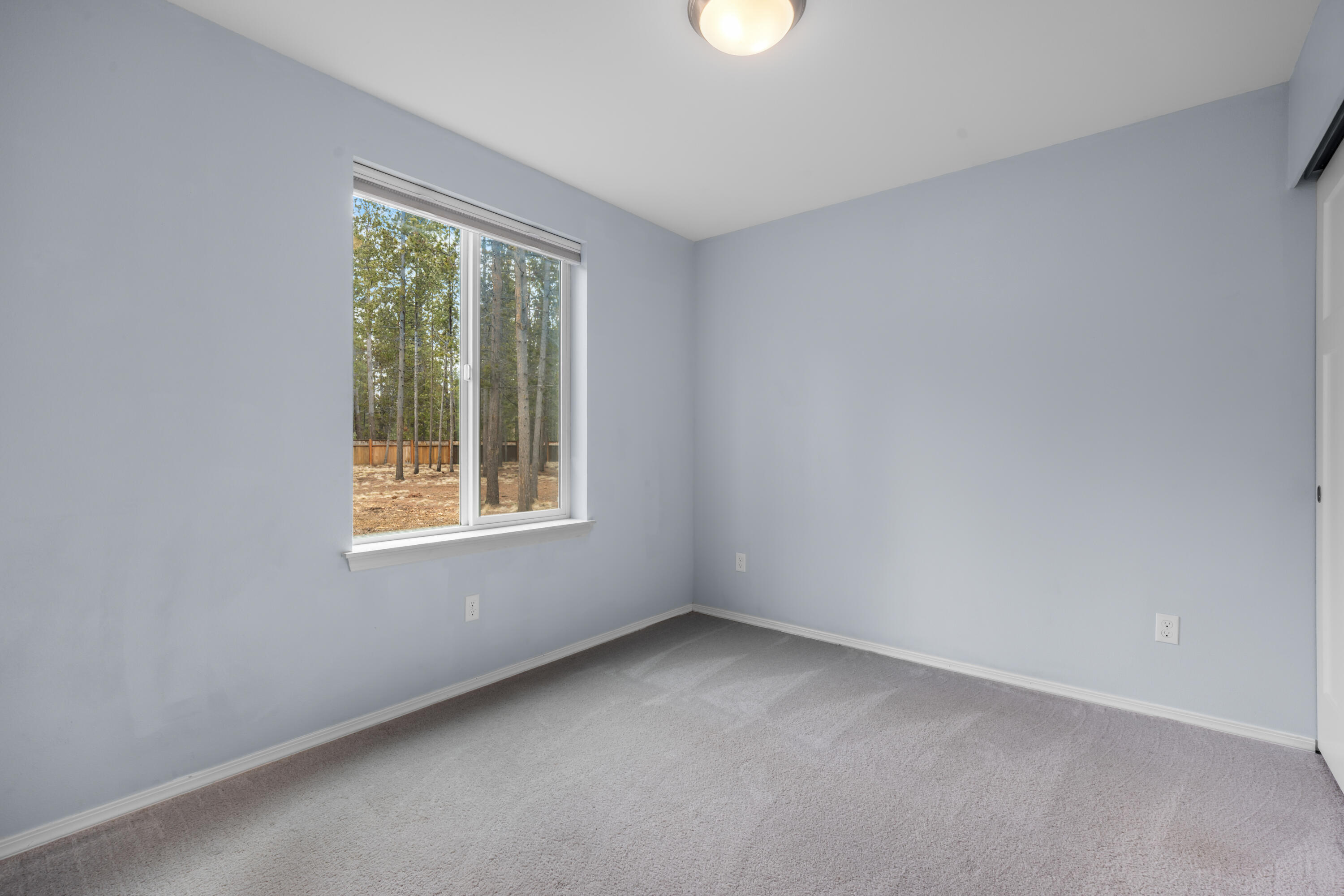 17271 Downey Road Bend, OR 97707 - Photo 19 of 34 Bed 3