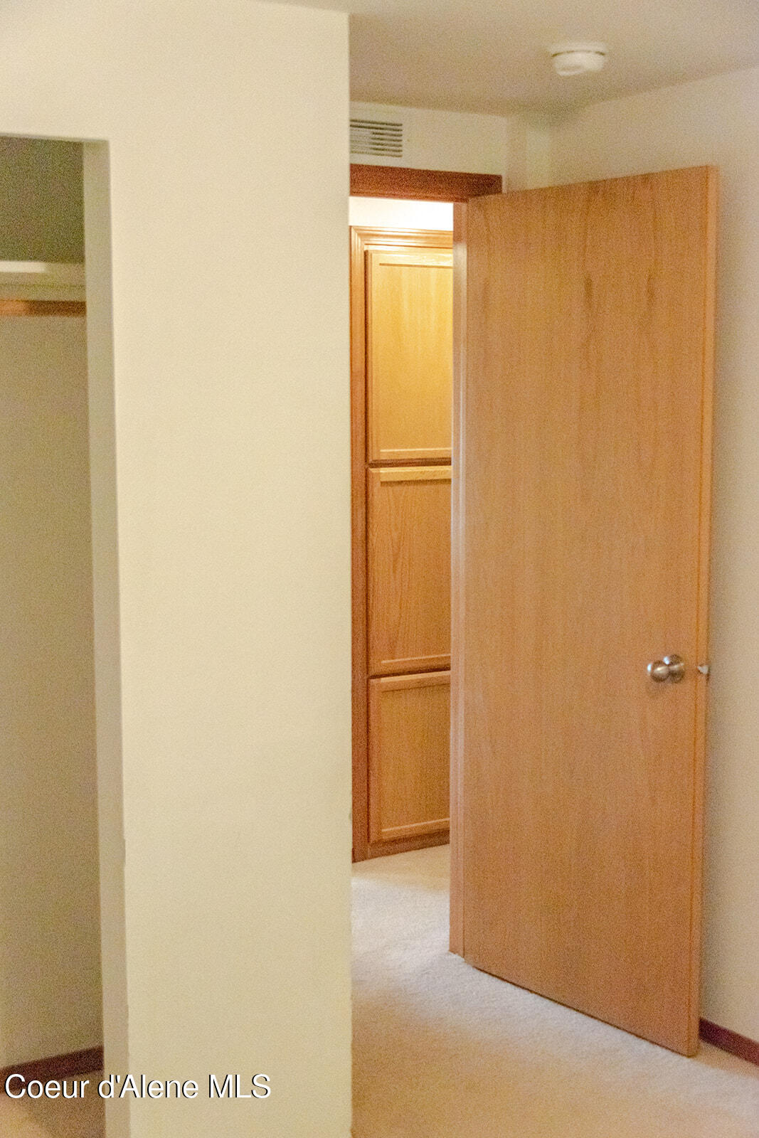 10671 North Idaho Road Post Falls, ID 83854 - Photo 32 of 89 32