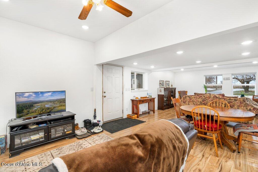 10671 North Idaho Road Post Falls, ID 83854 - Photo 39 of 89 .