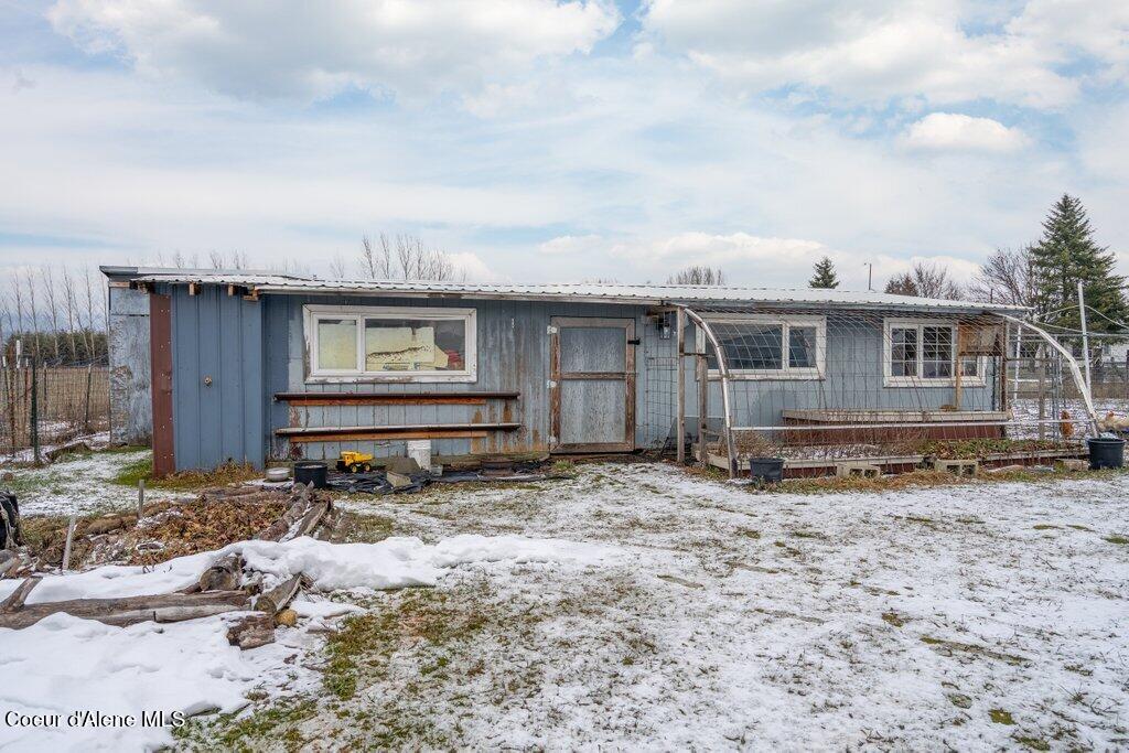 10671 North Idaho Road Post Falls, ID 83854 - Photo 65 of 89 .