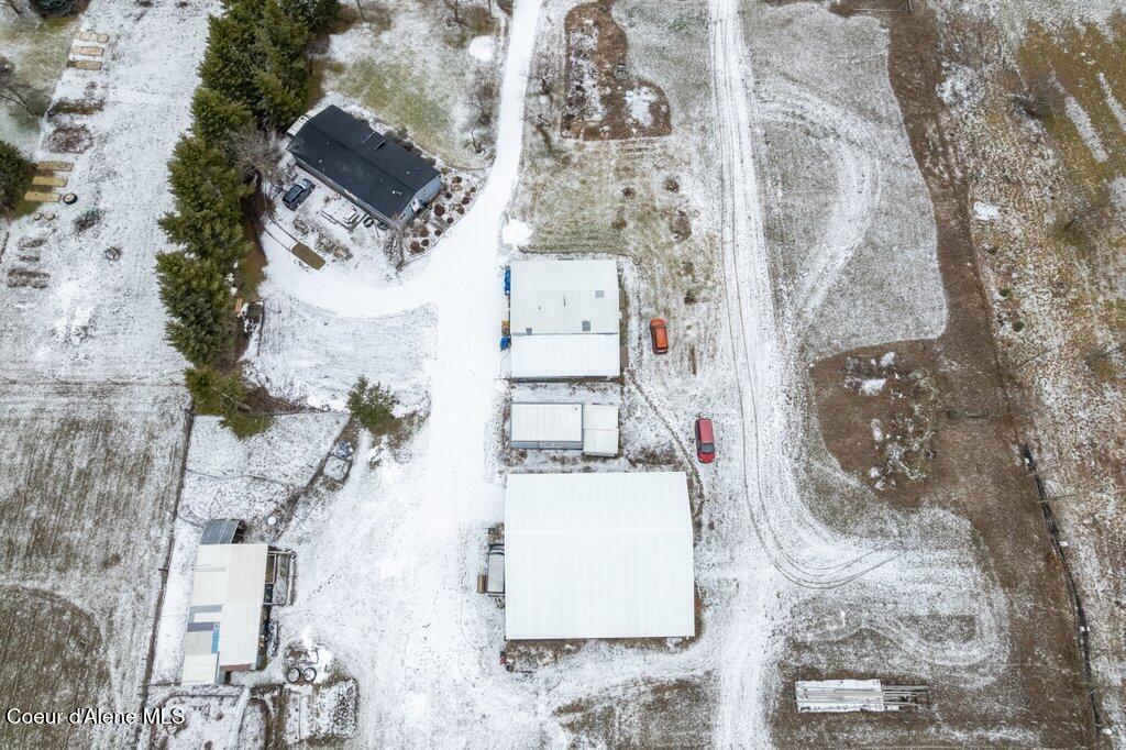 10671 North Idaho Road Post Falls, ID 83854 - Photo 78 of 89 .