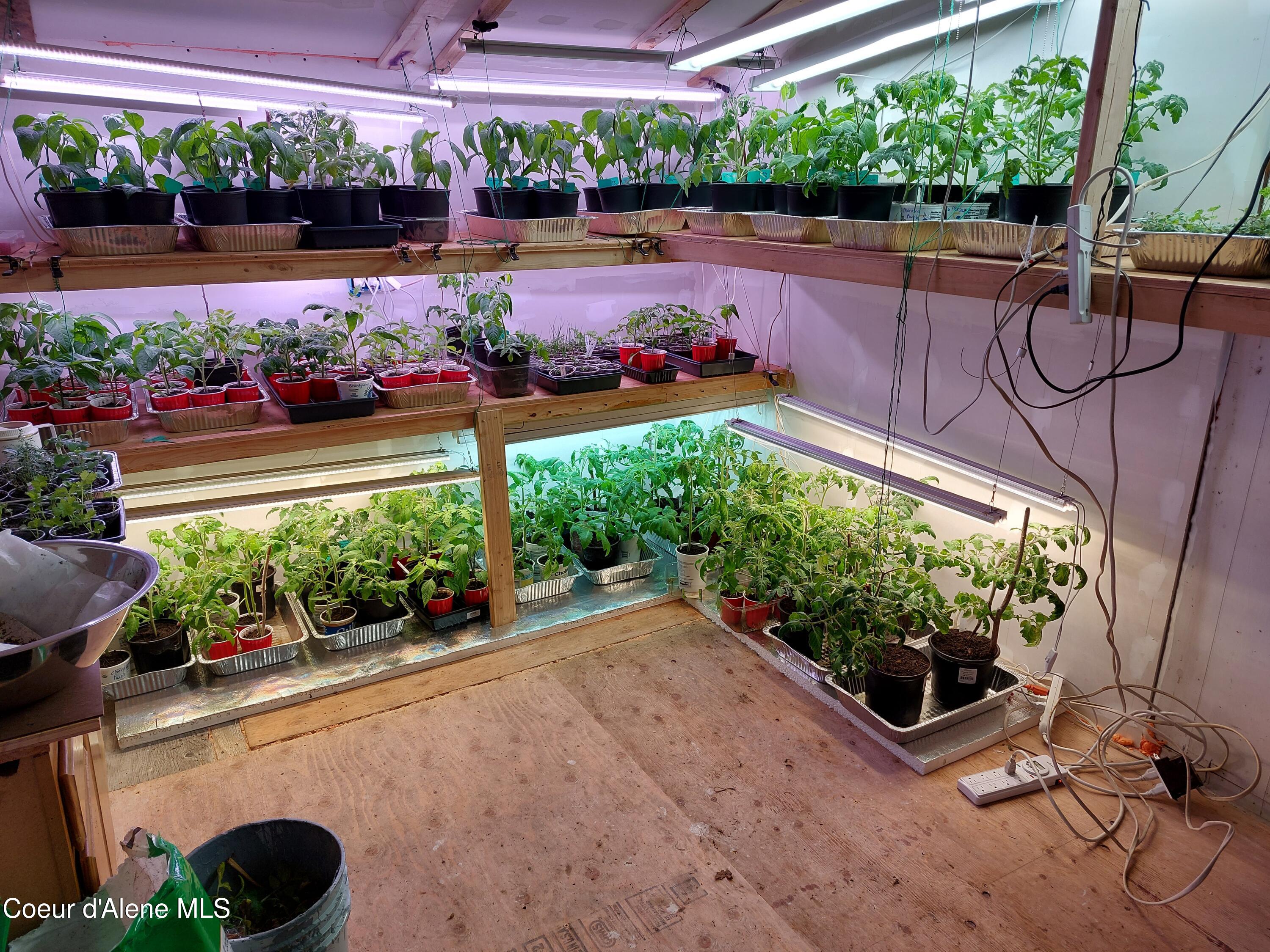 10671 North Idaho Road Post Falls, ID 83854 - Photo 81 of 89 Garden1