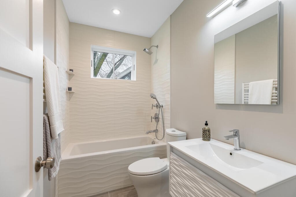 15 Gardner Road, Unit 15 Cambridge, MA 02139 - Photo 9 of 16