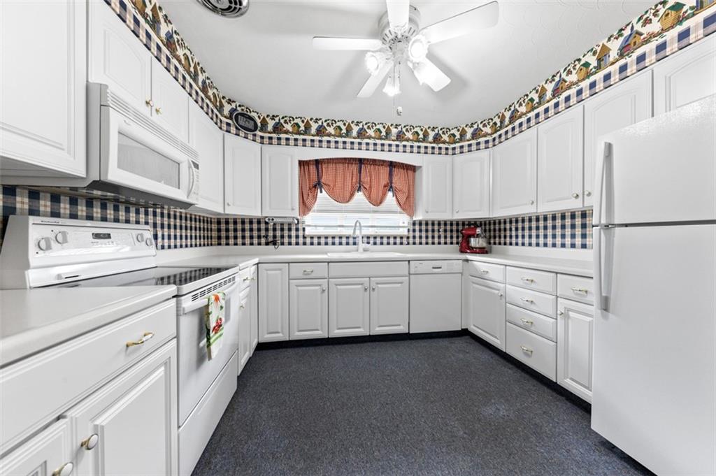 1317 Clifton Road Washington, PA 15301 - Photo 11 of 38