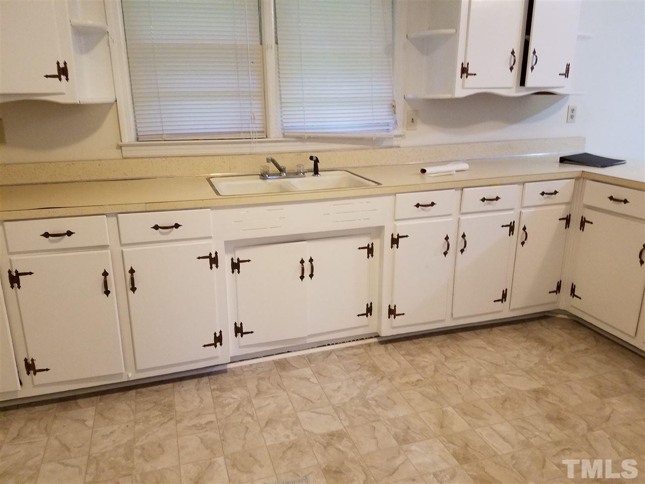 6170 Buffalo Road Selma, NC 27576 - Photo 8 of 18 Gallery Image 8