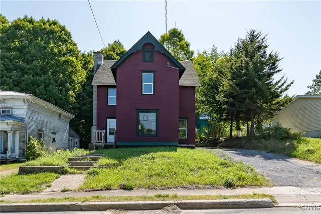 $194,900 | 14196 State Street, Diana, NY 13648