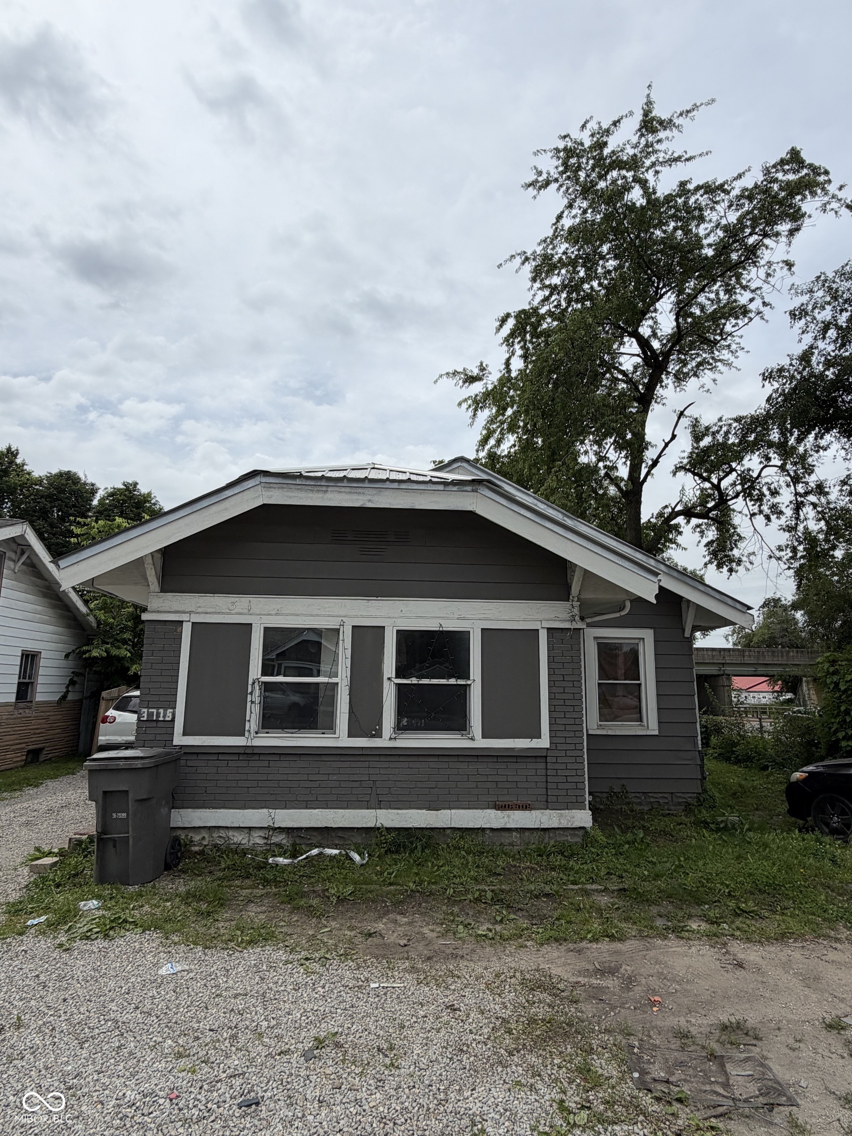 3715 Rockville Road Indianapolis, IN 46222 - Photo 3 of 21