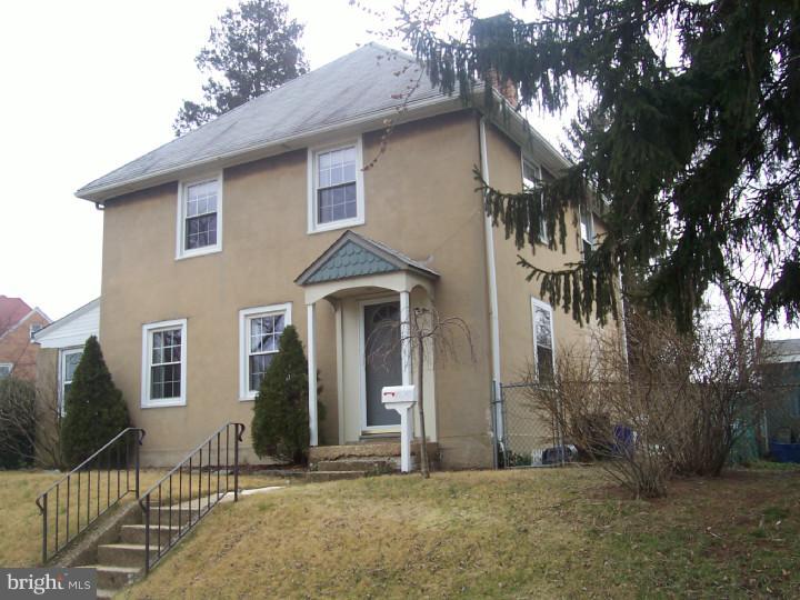 206 Chestnut Street Brooklawn, NJ 08030 - Photo 4 of 18 Gallery Image 4
