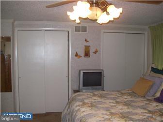 1603 Powell Road Brookhaven, PA 19015 - Photo 6 of 10