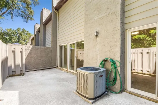 $2,975 | 510 East Ponce De Leon Avenue, Unit J, Decatur, GA 30030