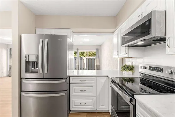 $2,975 | 510 East Ponce De Leon Avenue, Unit J, Decatur, GA 30030