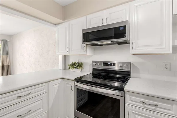 $2,975 | 510 East Ponce De Leon Avenue, Unit J, Decatur, GA 30030