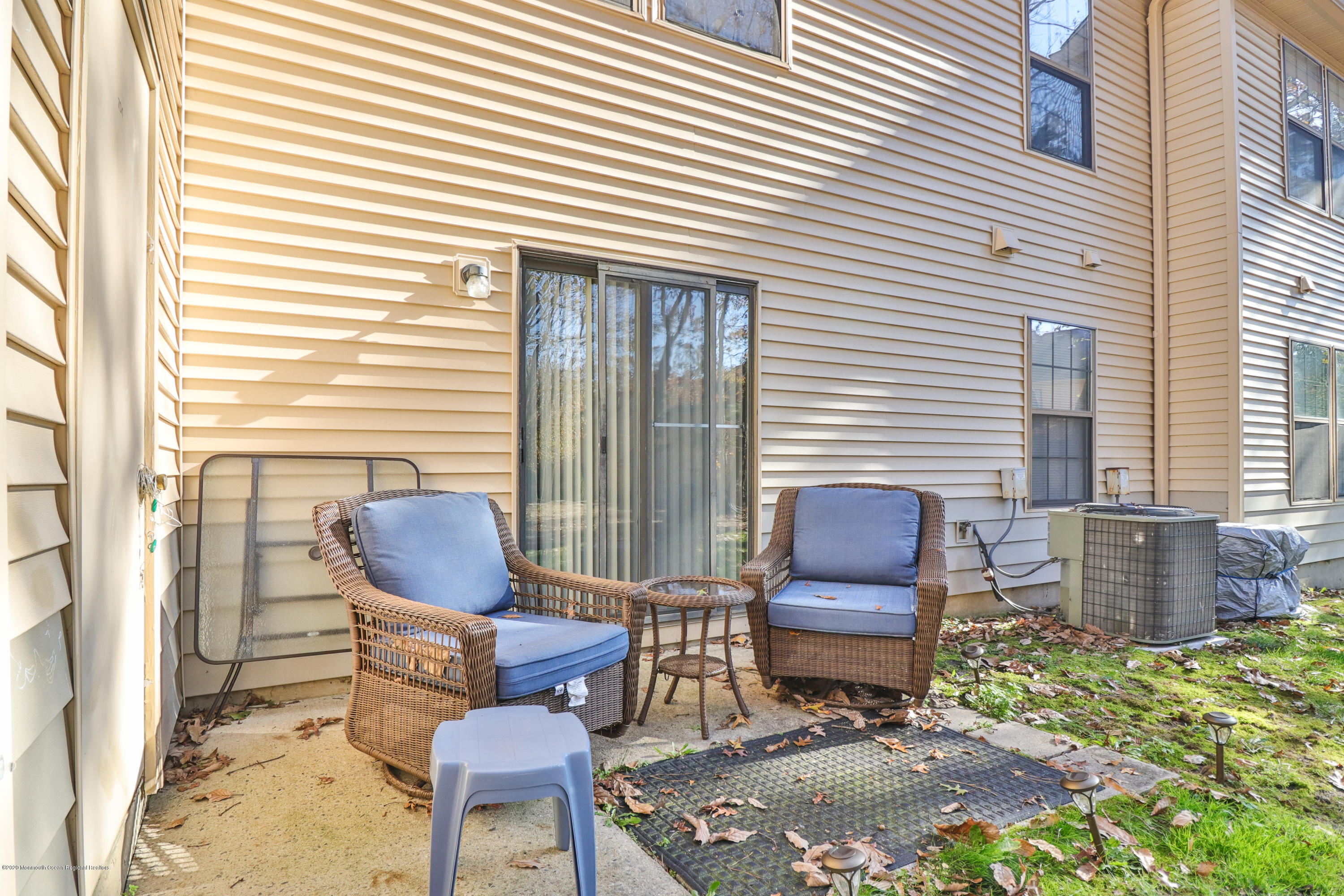 704 Violet Lane Jackson, NJ 08527 - Photo 13 of 20 a outdoor living space with furniture