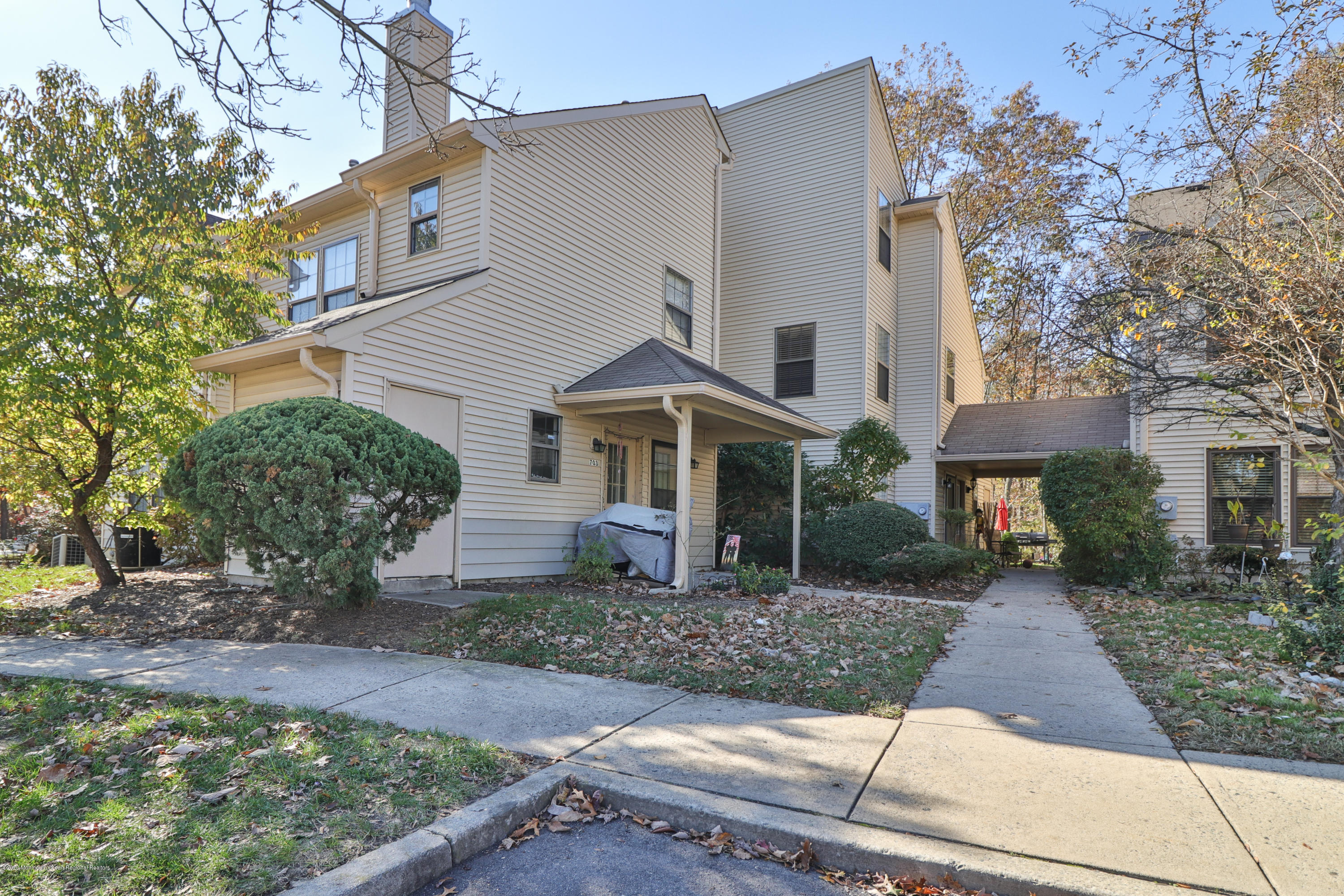 704 Violet Lane Jackson, NJ 08527 - Photo 15 of 20 front view of house with a yard
