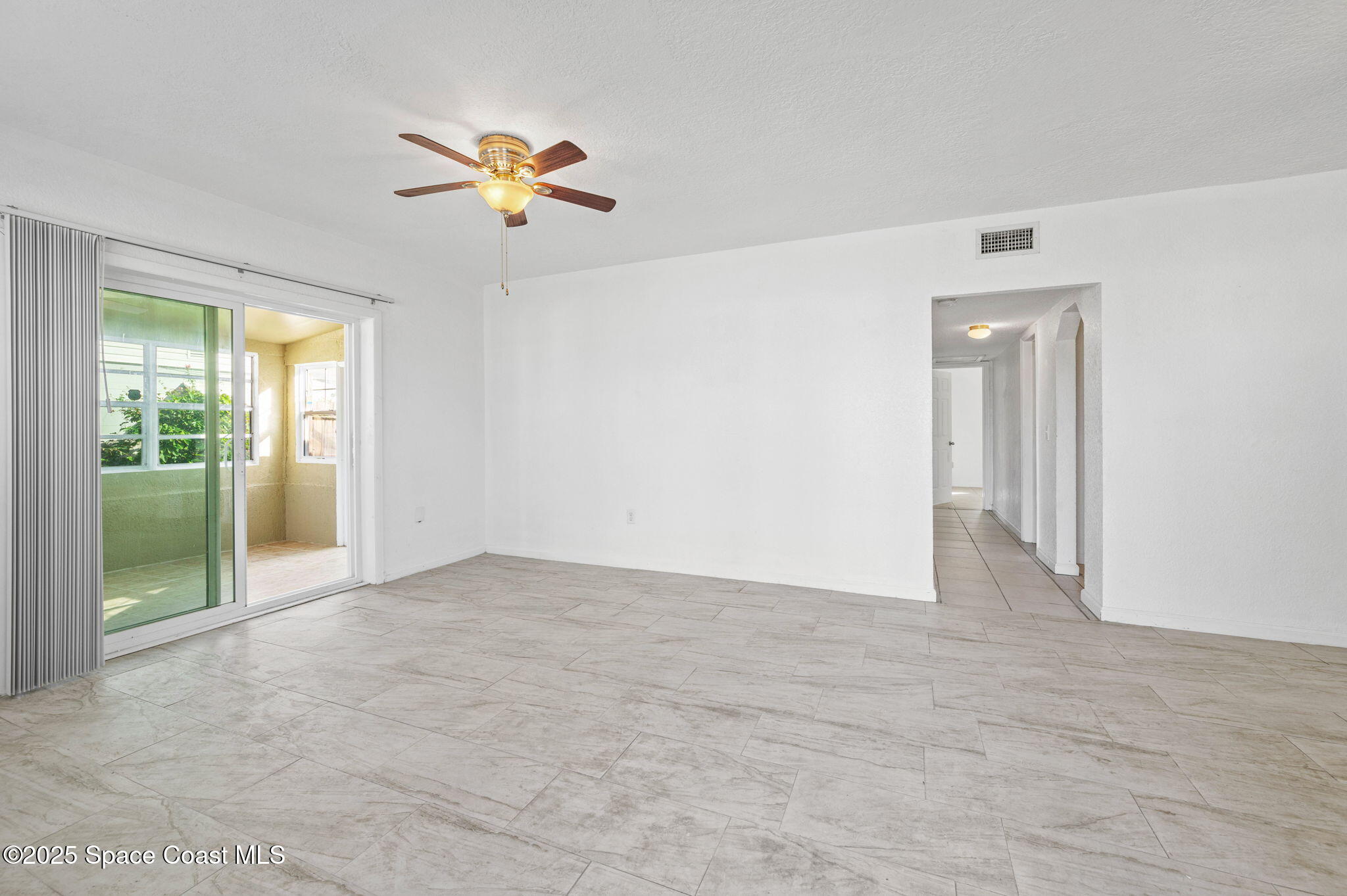 907 Espanola Way Melbourne, FL 32901 - Photo 15 of 31 9-web-or-mls-DSC_3464