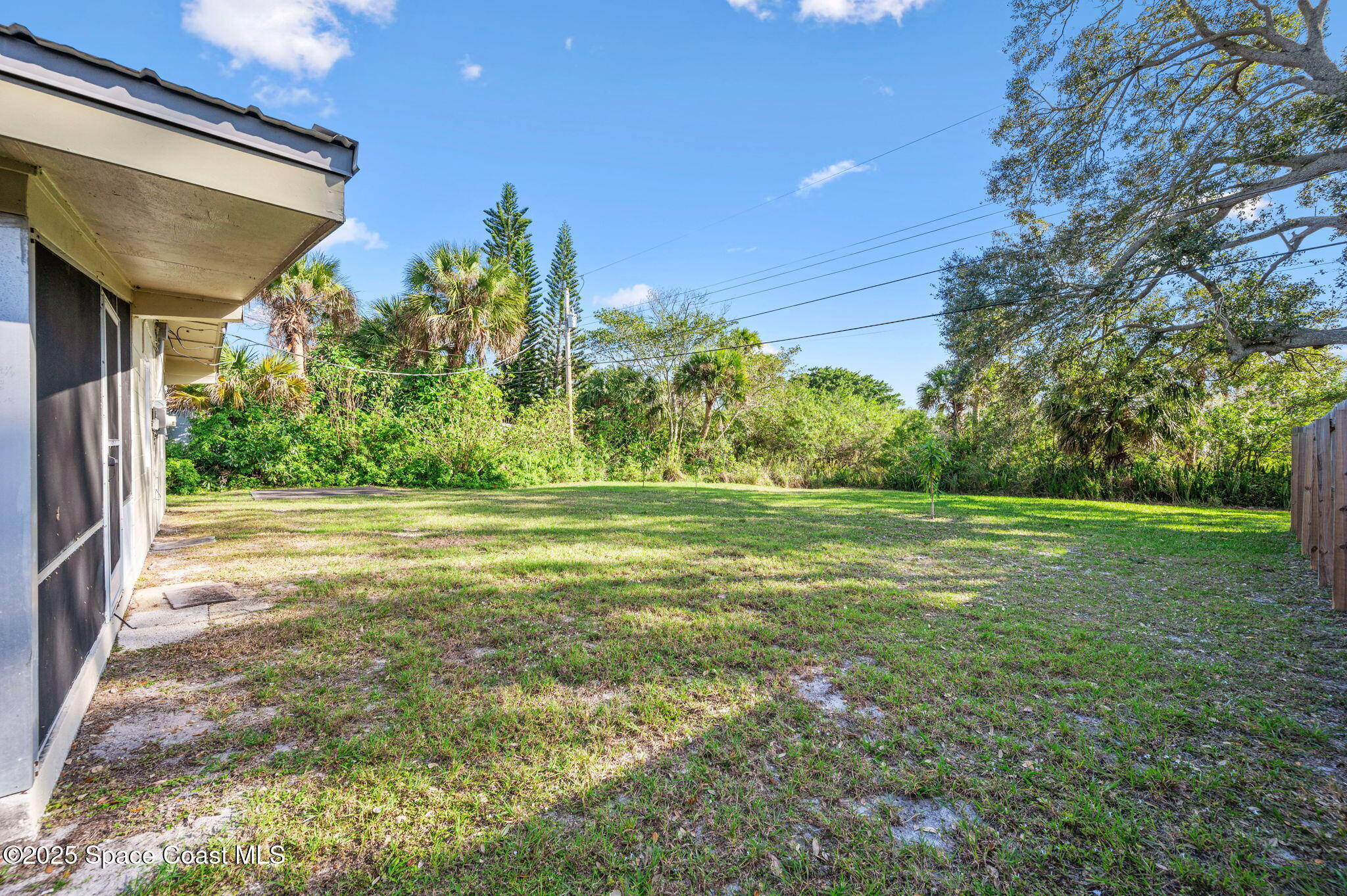 907 Espanola Way Melbourne, FL 32901 - Photo 28 of 31 7-web-or-mls-DSC_3456