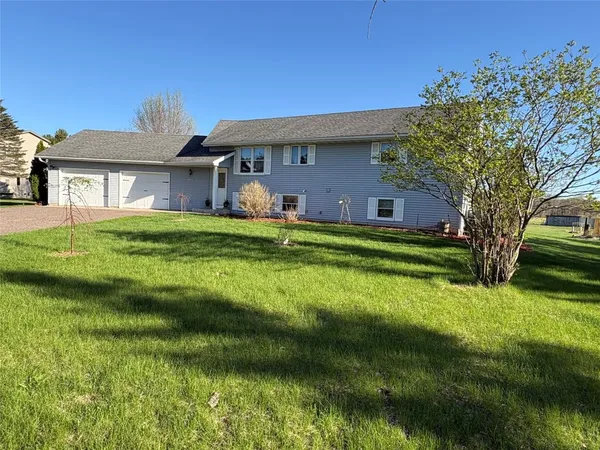 $382,000 | 14307 5th Street, Osseo, WI 54758