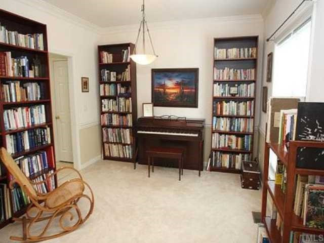 204 Sturdivant Road Durham, NC 27705 - Photo 4 of 10 Photo 4
